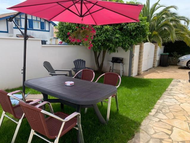 Appartement Les Hirondelles 2Km Plage-Wifi-Jardin-Parking-Draps Et Serviettes Hendaya Exterior foto